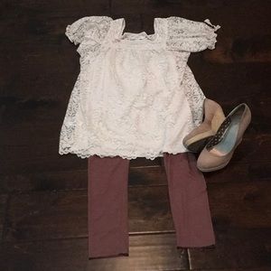 EUC Loft Lace tunic top! Beautiful!